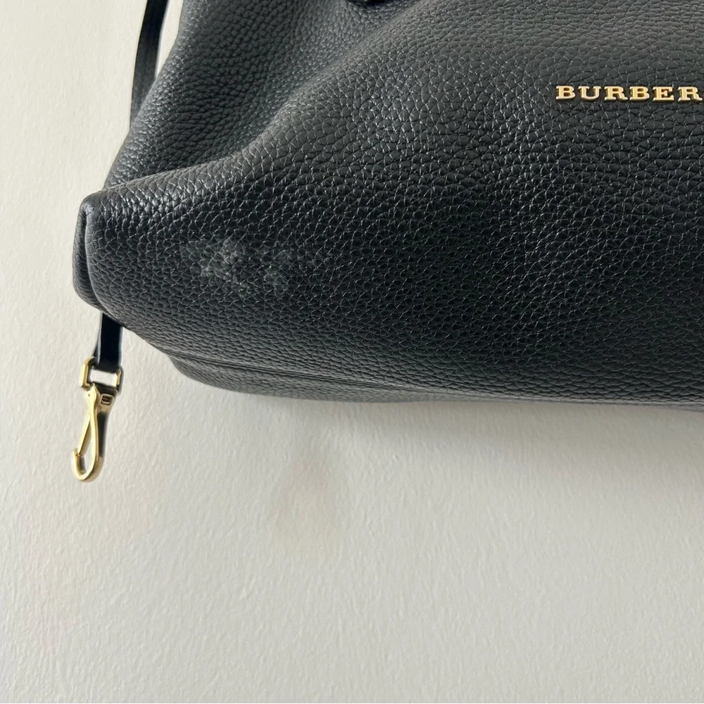 Burberry London Baynard Calfskin Black Pebbled Leather Handbag - Picture 4 of 10